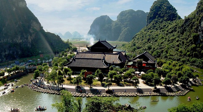 How to get to Trang An How to get to Trang An