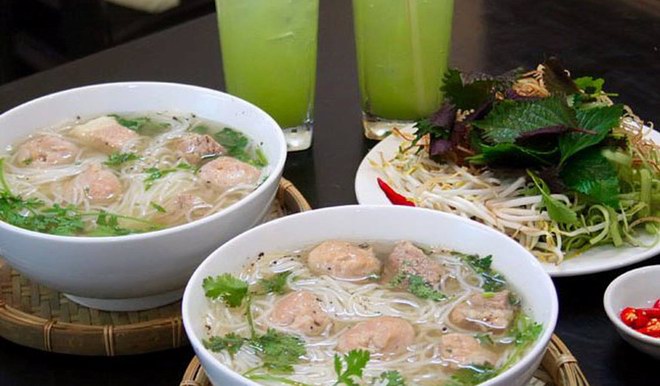 Bun moc To Nhu (meat ball vermicelli) - Ninh Binh Bun moc To Nhu (meat ball vermicelli) - Ninh Binh